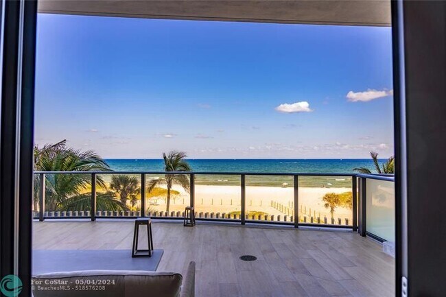 Building Photo - 1116 N Ocean Blvd