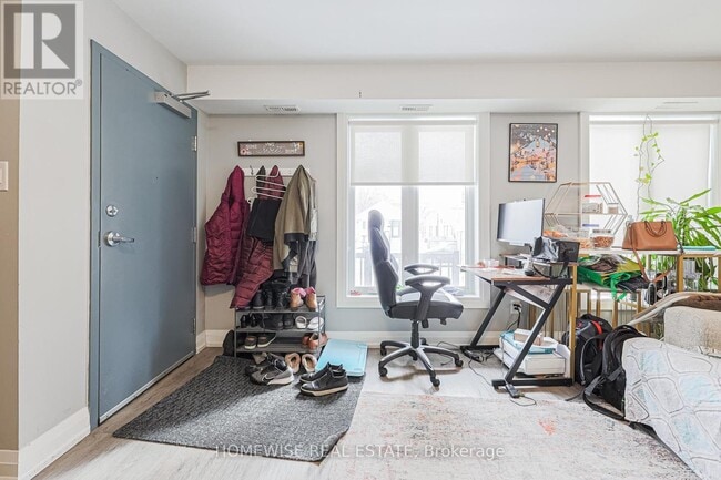 Building Photo - 814 Glencairn Ave