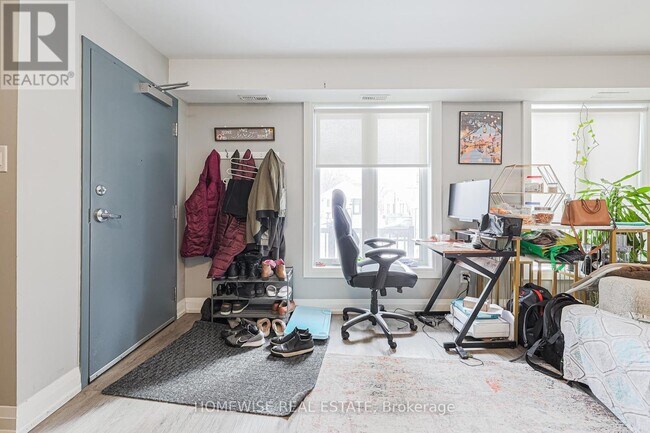 Photo du bâtiment - 814 Glencairn Ave