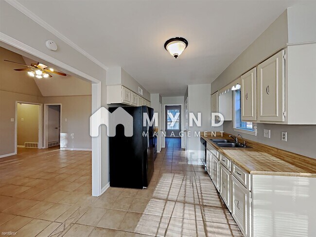 Building Photo - 3 br, 2 bath House - 2187 Winding Path Dr