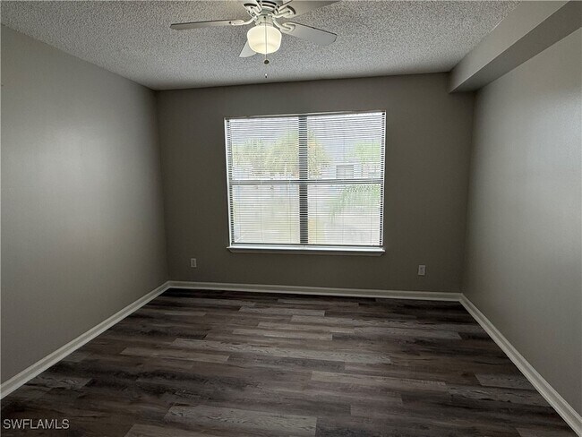 Foto del edificio - 13521 Eagle Ridge Dr