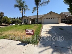 Building Photo - 3645 E Vista Dr