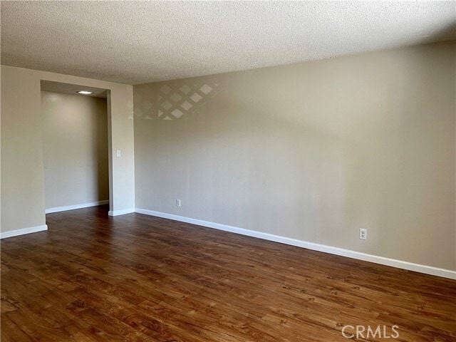 Building Photo - 2064 Evergreen St