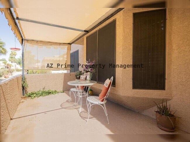 Foto del edificio - 14300 W Bell Rd