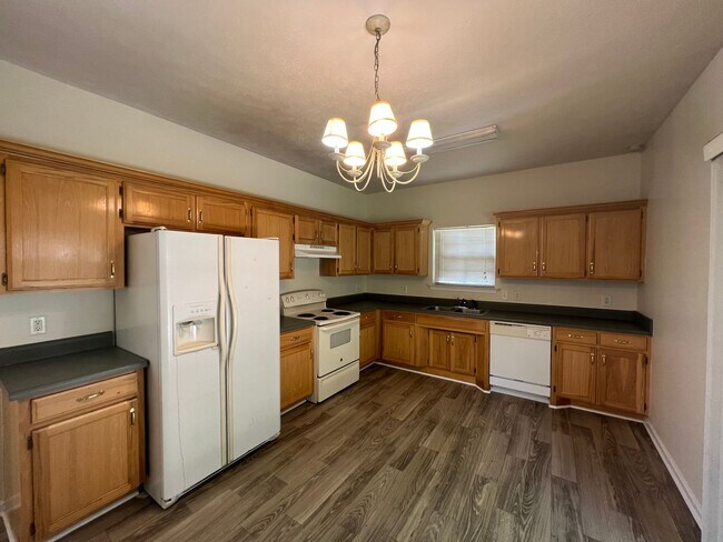 Foto del edificio - 3BR 2BA Home off Weakley Lane in Smyrna - ...