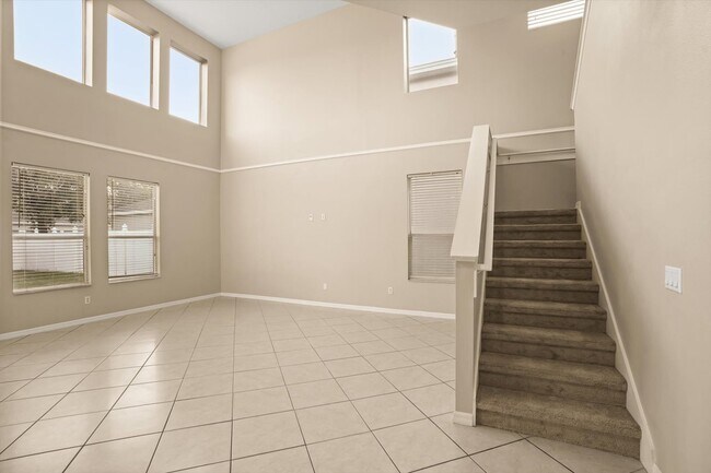 Building Photo - 14214 Prunningwood Pl