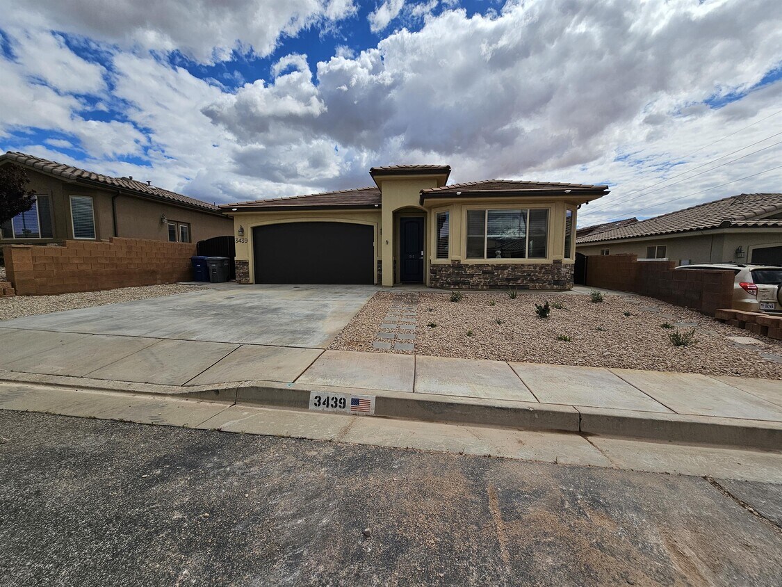 3439 W 120 N, Hurricane, UT 84737 House Rental in Hurricane, UT