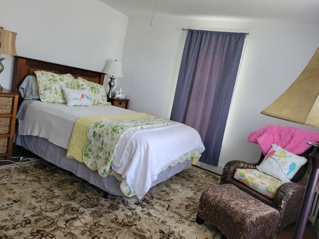 Foto del edificio - 58 W 6th St