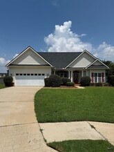 Building Photo - 106 Haven Crest
