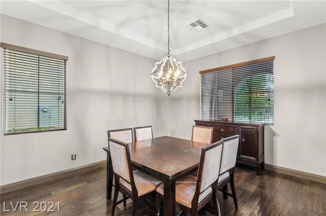 Building Photo - 12244 Montura Rosa Pl - Beautiful Summerli...