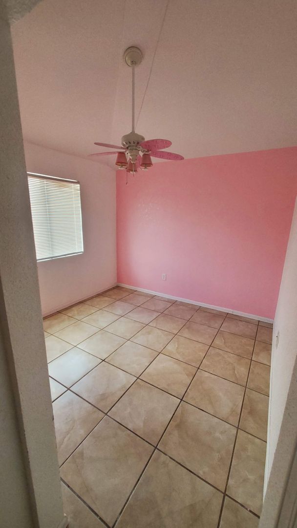 Foto del edificio - 4 bedroom in Santa Teresa, NM!
