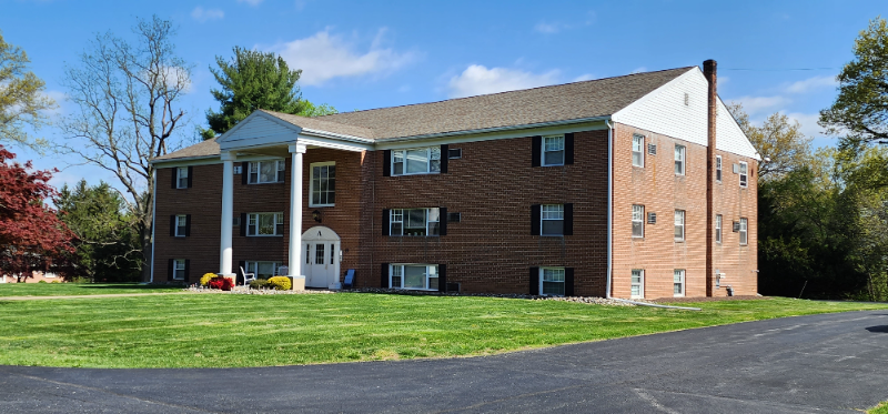 Foto principal - 804 Vaughn Rd