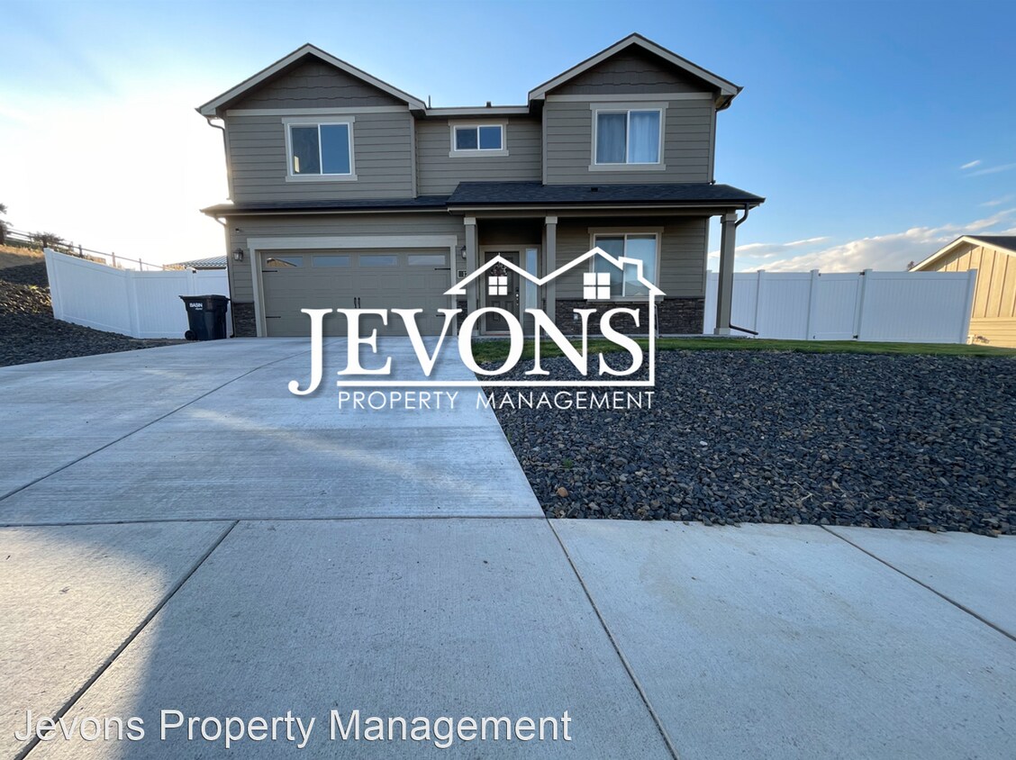 Foto principal - 4 br, 2.5 bath House - 12 S 12th St Loop