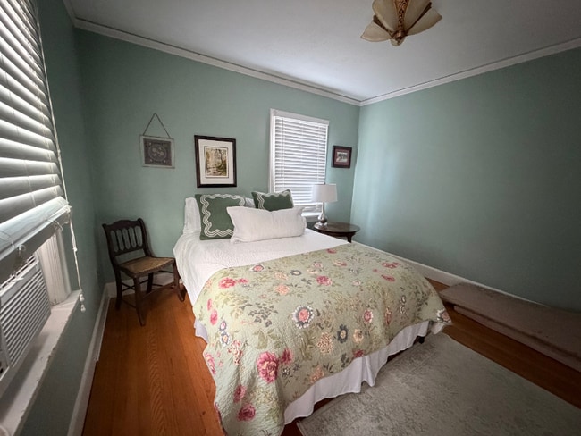 Building Photo - 4325 NE 42nd Ave