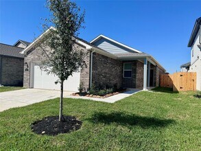 Building Photo - 5815 Blue Grama Dr