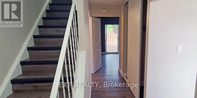 Building Photo - 33 Berkley Dr