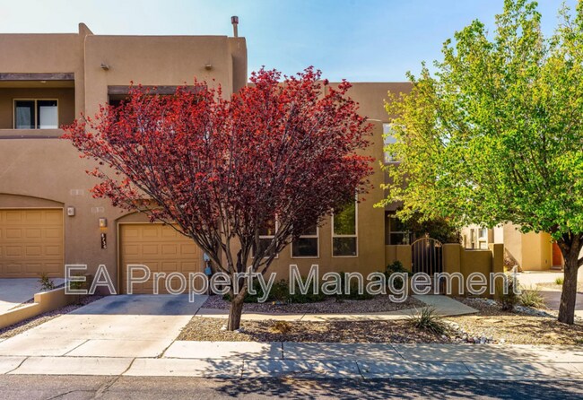 Foto del edificio - 8736 Desert Fox Way NE