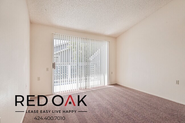 Foto del edificio - 3642 1/4 N Garey Ave-55