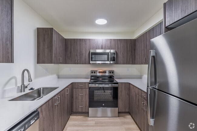 3BR, 2BA - 877SF - Kitchen - Brand New Apartments for Rent | 1, 2 & 3 B...