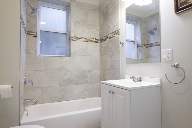 Building Photo - 4342 S Lake Park Ave