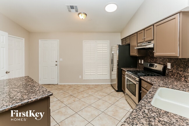 Building Photo - 4933 Glenarden Drive