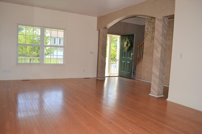 Foto del edificio - 28494 Wagon Trail Rd