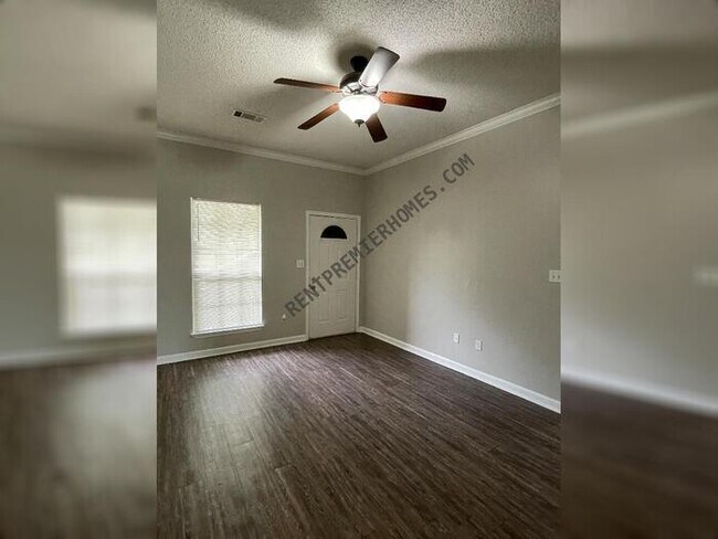 Foto del edificio - 1422 Overview Dr