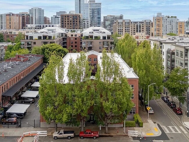 Foto del edificio - 1009 NW Hoyt St