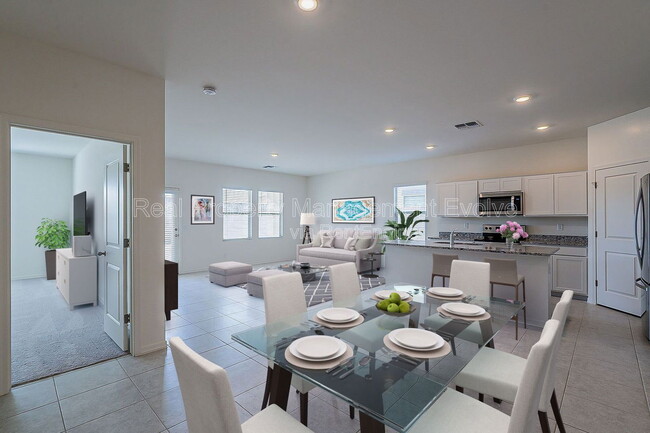 Foto del edificio - 19410 W Hazelwood St