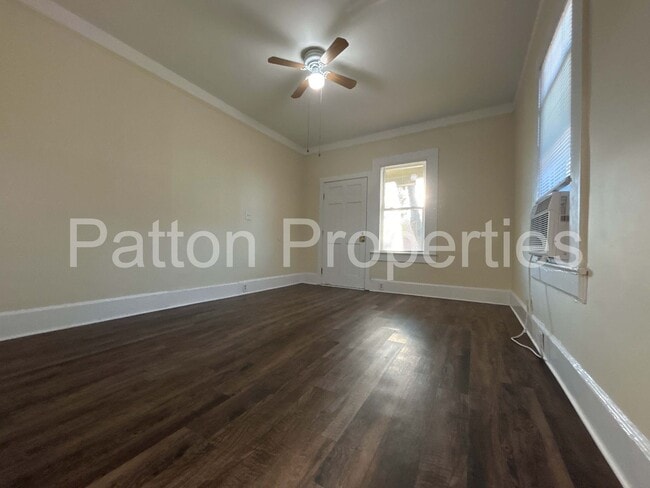 Foto del edificio - 2223-2225 Greene Street - Inside CoC - R11409-17-07