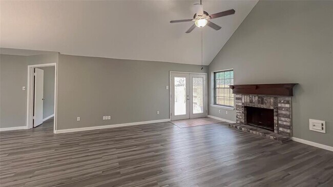 Foto del edificio - 10506 Goldfield Ln