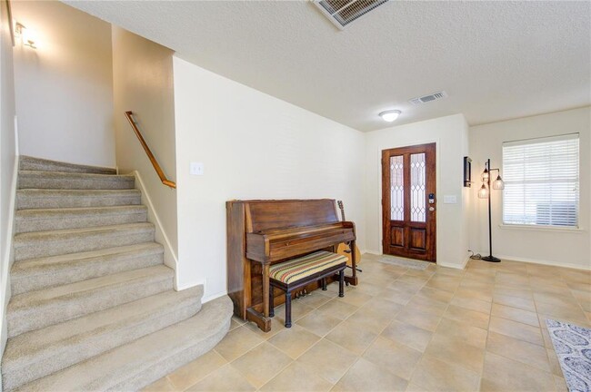 Foto del edificio - 21207 Barker Canyon Ln