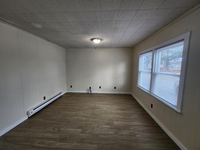 Foto del edificio - 1683LLC 7652 &amp; 6267 (RUBS)