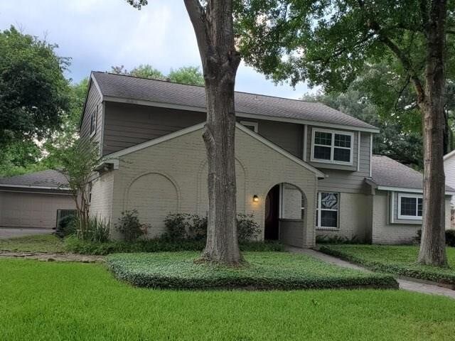 Primary Photo - 402 Enchanted River Dr