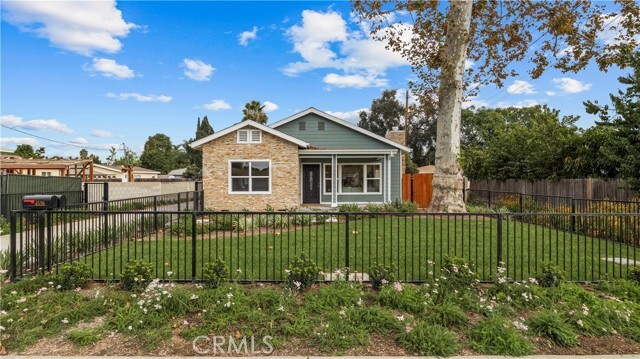 Foto principal - 4526 Huddart Ave