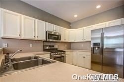 Building Photo - 152 Windward Ct N