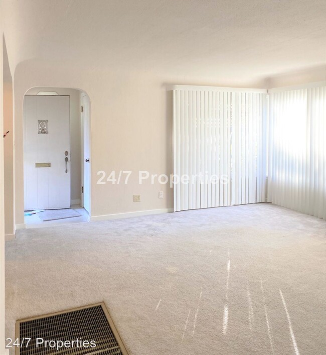 Foto del edificio - 2 br, 1 bath House - 1365 Pearl Street NE