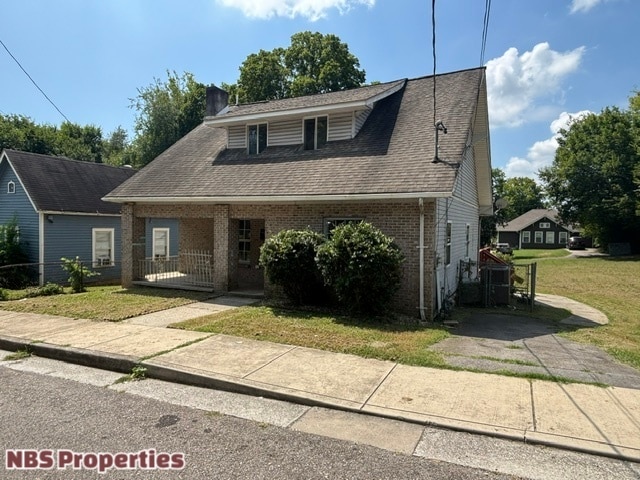 Photo - 1630 Wallace St House