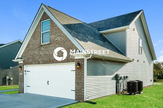 Foto del edificio - 4 Bedroom Pet-Friendly Home in Lexington, ...