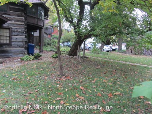 Building Photo - 40 E Norwich Ave