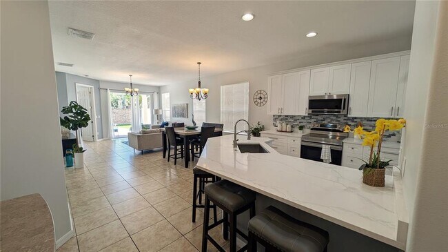 Foto del edificio - 2212 Stone Lake Ct