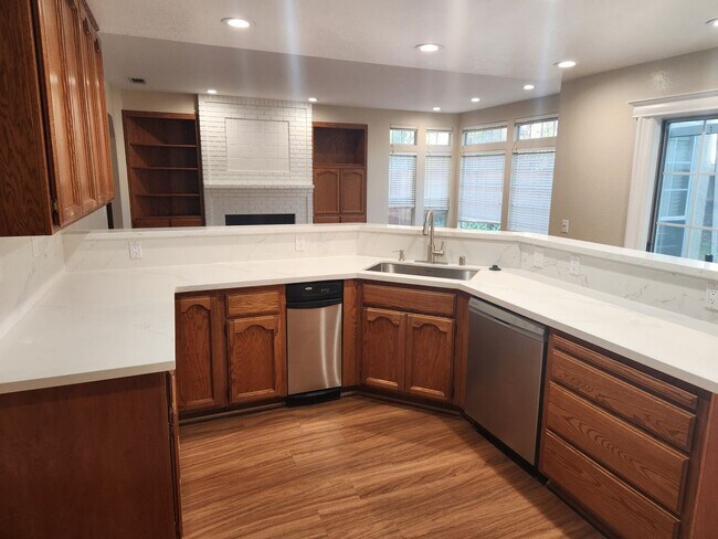 Building Photo - 4 br, 3 bath House - 2250 Banbury Court