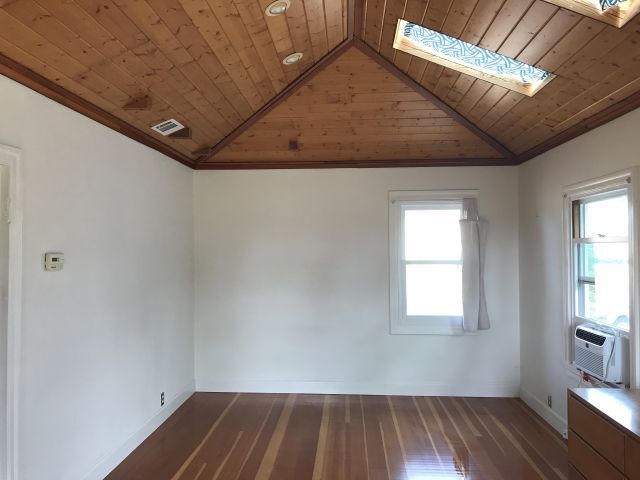 Foto del edificio - 3009 E 29th St
