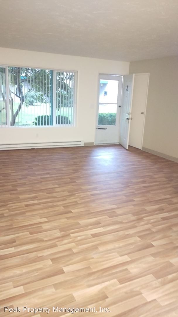 Building Photo - 10275 SW 85th Ave