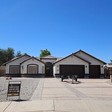 Building Photo - 3772 S 34th Dr