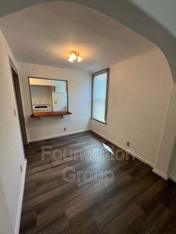 Foto del edificio - 1917 N 50th St