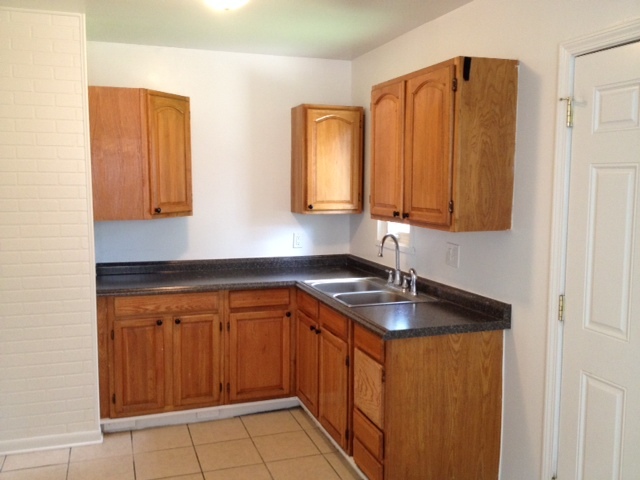 Building Photo - 4047 Breton St