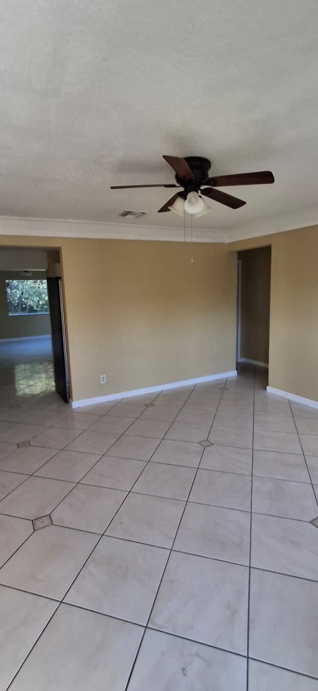 Photo - 6251 SW 41st St House