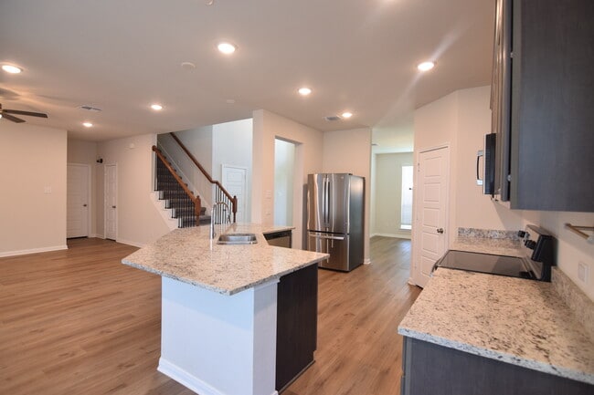 Building Photo - 8126 Novak Ct