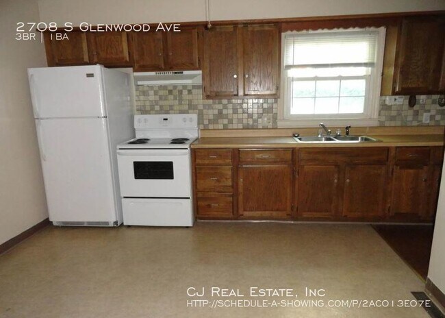 Building Photo - 2708 S Glenwood Ave